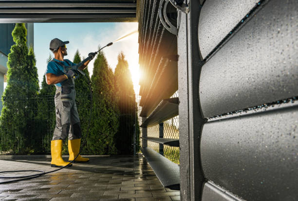 Best Sidewalk and Walkway Cleaning  in Sabina, OH
